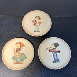 Hummel Vintage 1980’s 3 Collectible Mini Plates Signed Limited Edition