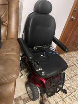 Electric Scooter $400