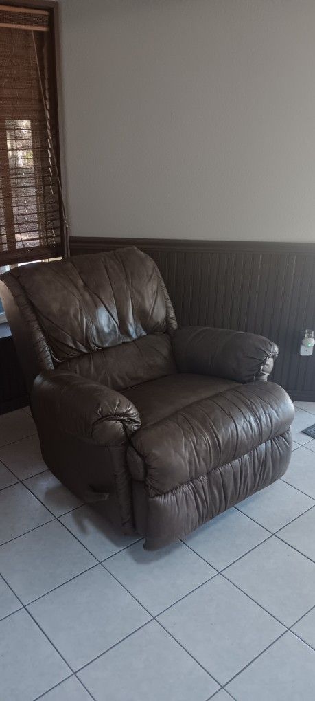 Recliner Chair