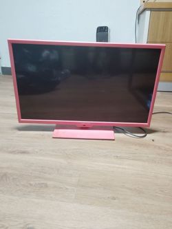 Sceptre 32” Pink TV w/ Built-In DVD Player
