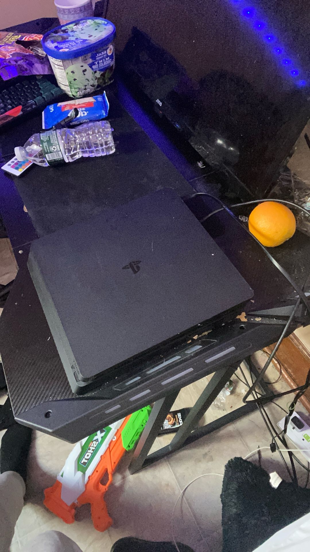 Selling PS4
