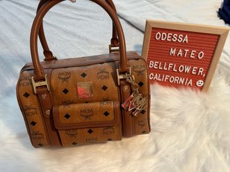 💯 Authentic M C M Boston Bag With Charms 