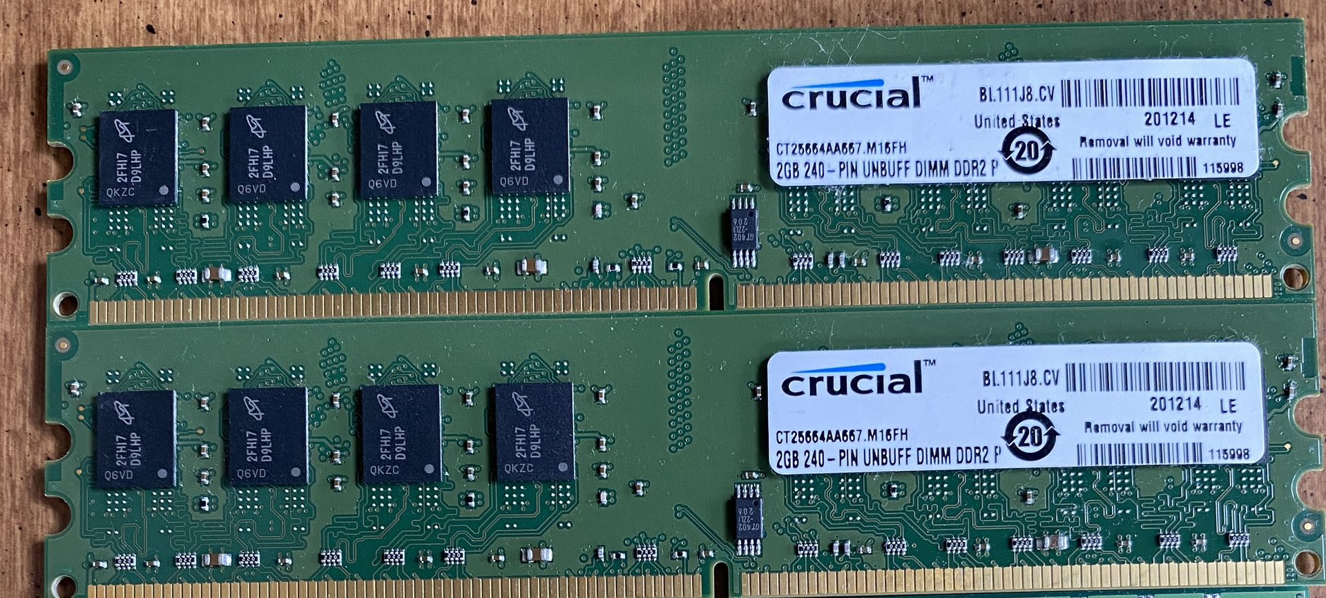 Crucial 2GB Desktop Memory 