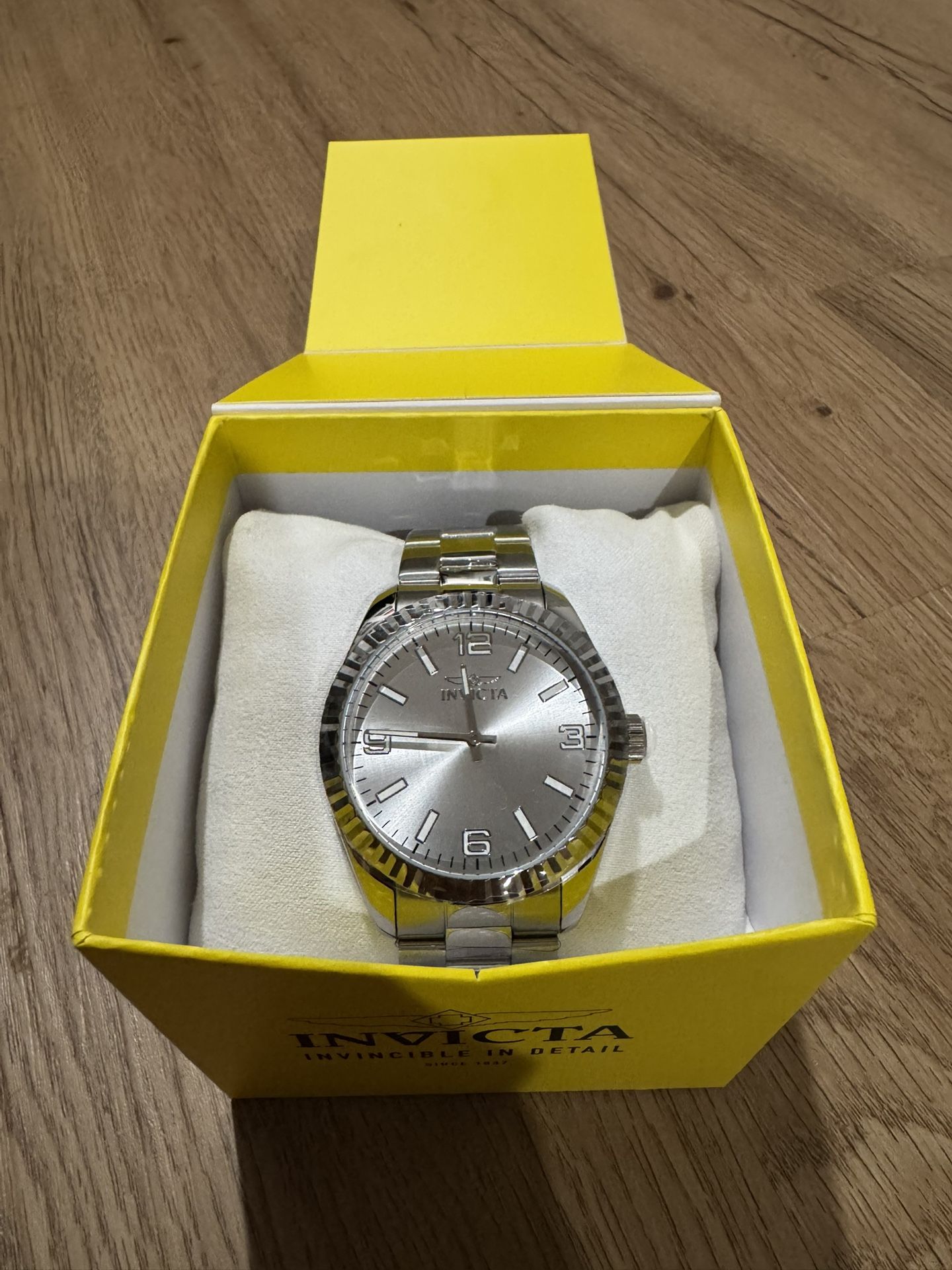 INVICTA 49671