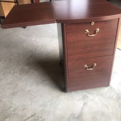 Portable File Cabinet With Extendable Wing