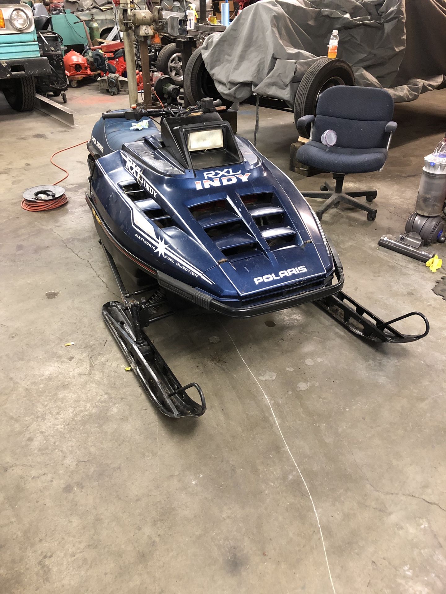 1992 Polaris 650 Indy RXL snowmobile