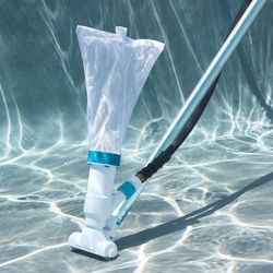 NEW UNDERWATER POOL VACUUM