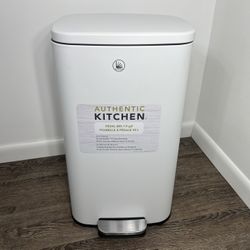 Authentic kitchen trashcan White with stainless steel pedal - NEW H-24” L-13 1/2” W-9 1/2”