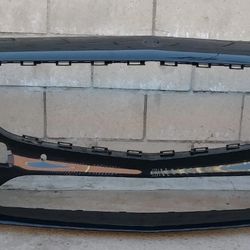 2018 2019 Mercedes-Benz S-Class  Front Bumper Cover OEM USED