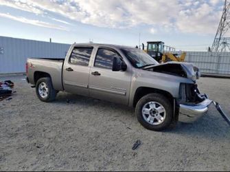 2011 Chevy Silverado ••PARTS ONLY••