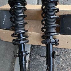06-10 Infiniti M35x AWD Front And Rear Suspension 