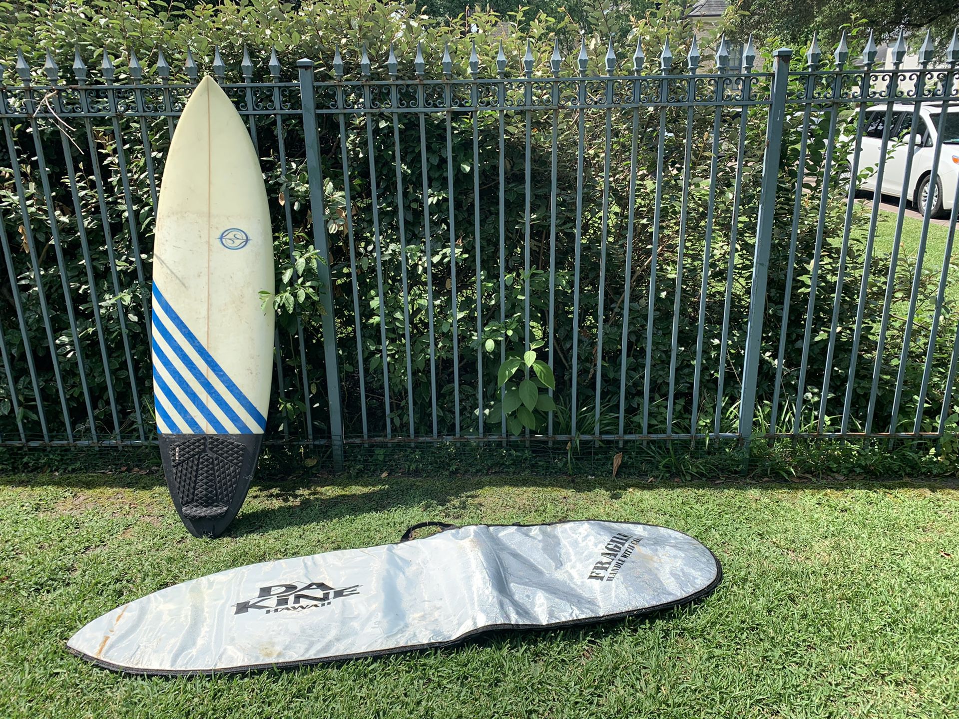 Custom Surfboard and travel bag