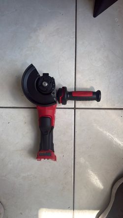 Milwaukee Grinder