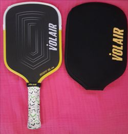 Volair Shift elongated Pickleball paddle