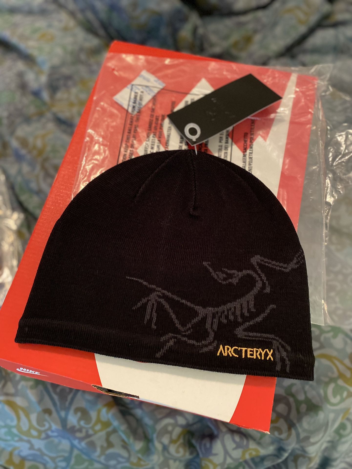 ARC'TERYX BIRD HEAD TOQUE WINTER HAT BEANIE 24 K BLACK