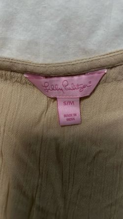 Lilly Pulitzer beige top ( Size s/m) CASH ONLY