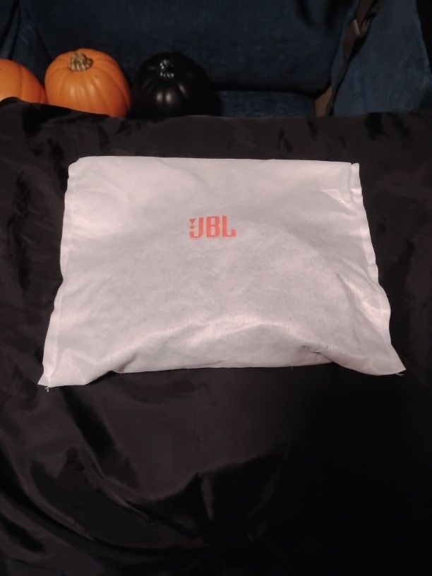 JBL Headphones 520BT