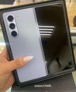 Samsung Z Fold 5
