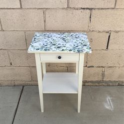 Bonito Mueble  Blanco Madera