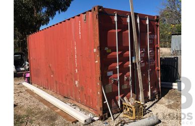 Used 20ft and 40ft Shipping Container Available in Columbus, OH