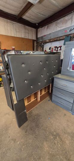 King bed frame