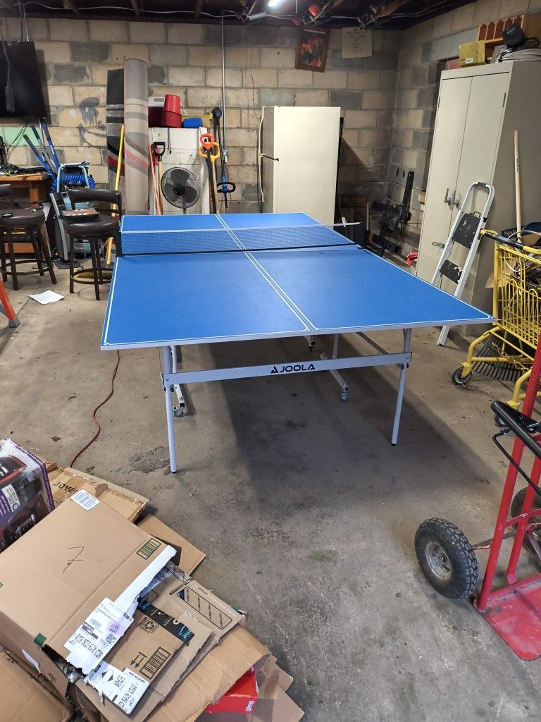 Joola Ping Pong Table