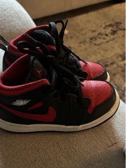 Nike Jordan 1 mid