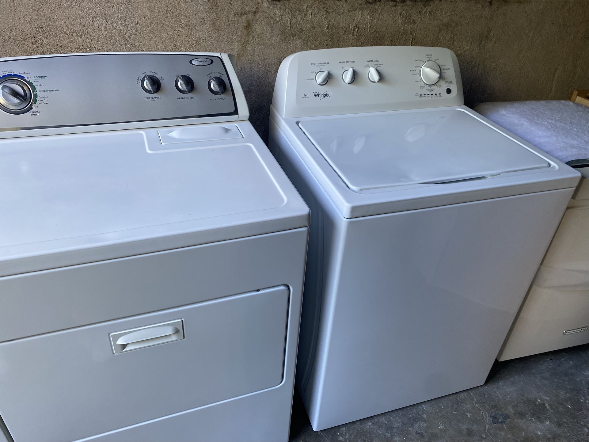 Whirlpool Washer And Dryer