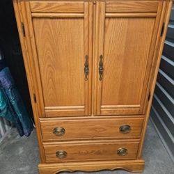 🔥 MUST SELL! 5-Piece Simmons Little Folks Ash Wood Set - $295!