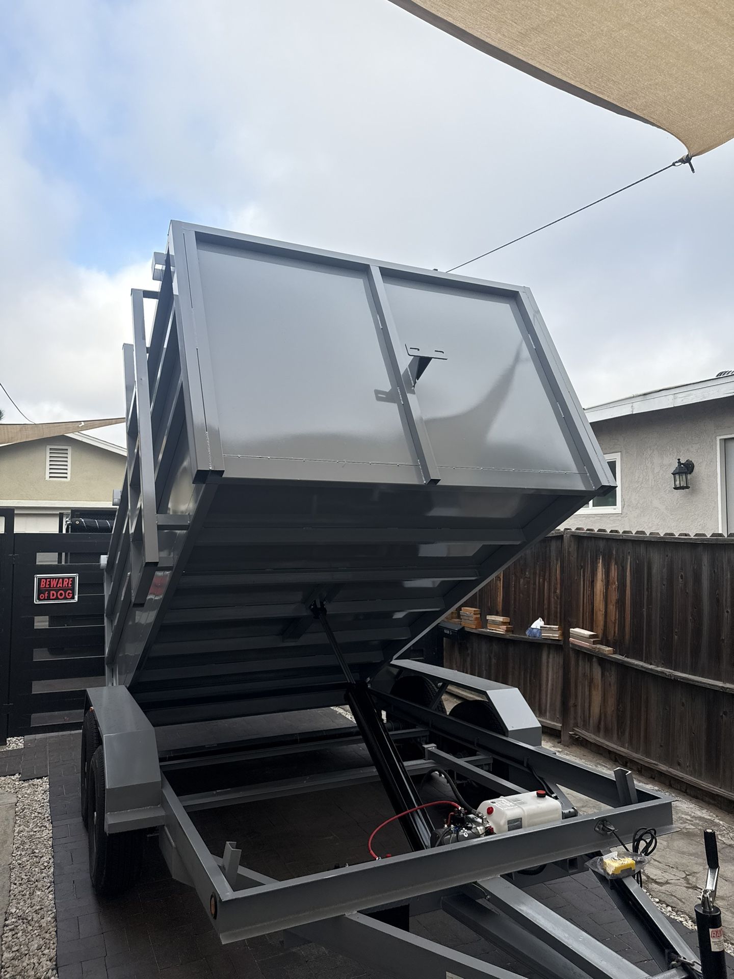 Hydraulic Dump Trailer