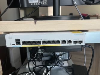 8-port PoE+ Gigabit Ethernet Smart Switch with 2 Gigabit Copper/SFP Combo Ports 