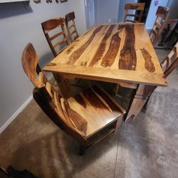 Dinner Table 