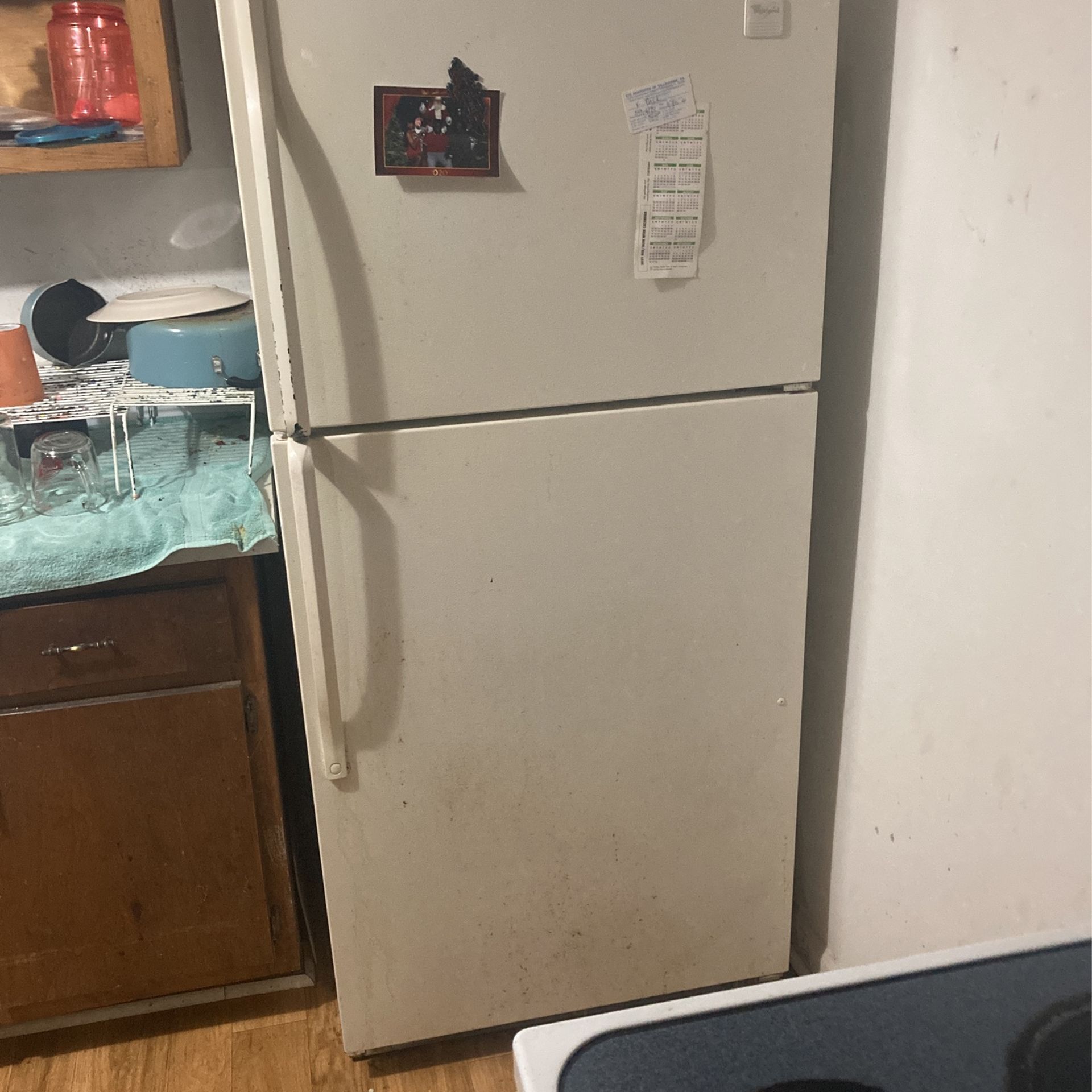 Refrigerator 