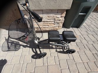 Knee scooter  by drive