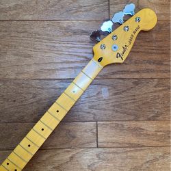 Fender/Squire (?), 30” Short Scale Bass Neck 