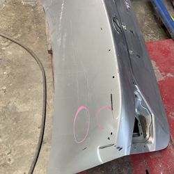 213 Lexus Trunk