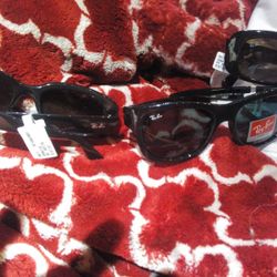 3 Brand New Unsex Raybands 