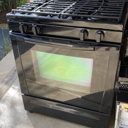Whirlpool Gold Oven And Dishwasher 