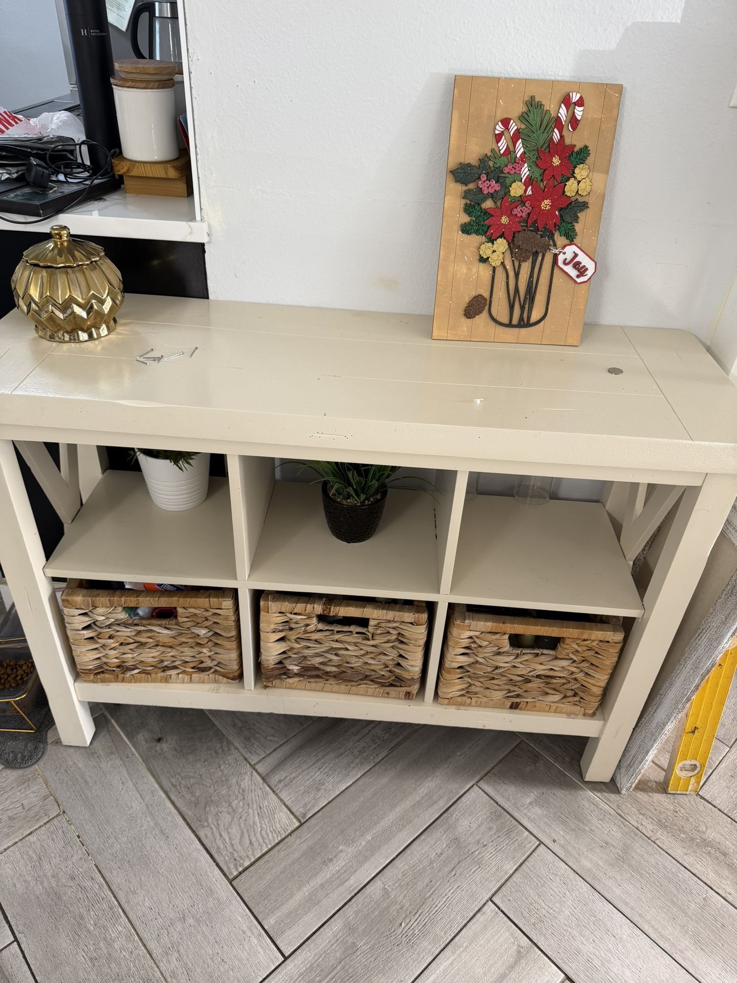 Decorative Table With Storage 