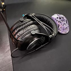 Logitech  g pro headset