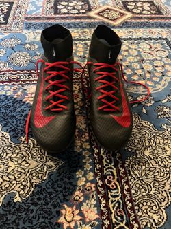 Nike Mercurial Superfly Soccer Cleats – Black/Red – Size 10.5