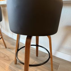 6 Brand New Barstool's Assembled 