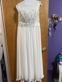 Wedding Dress Sz 12 David’s Bridal