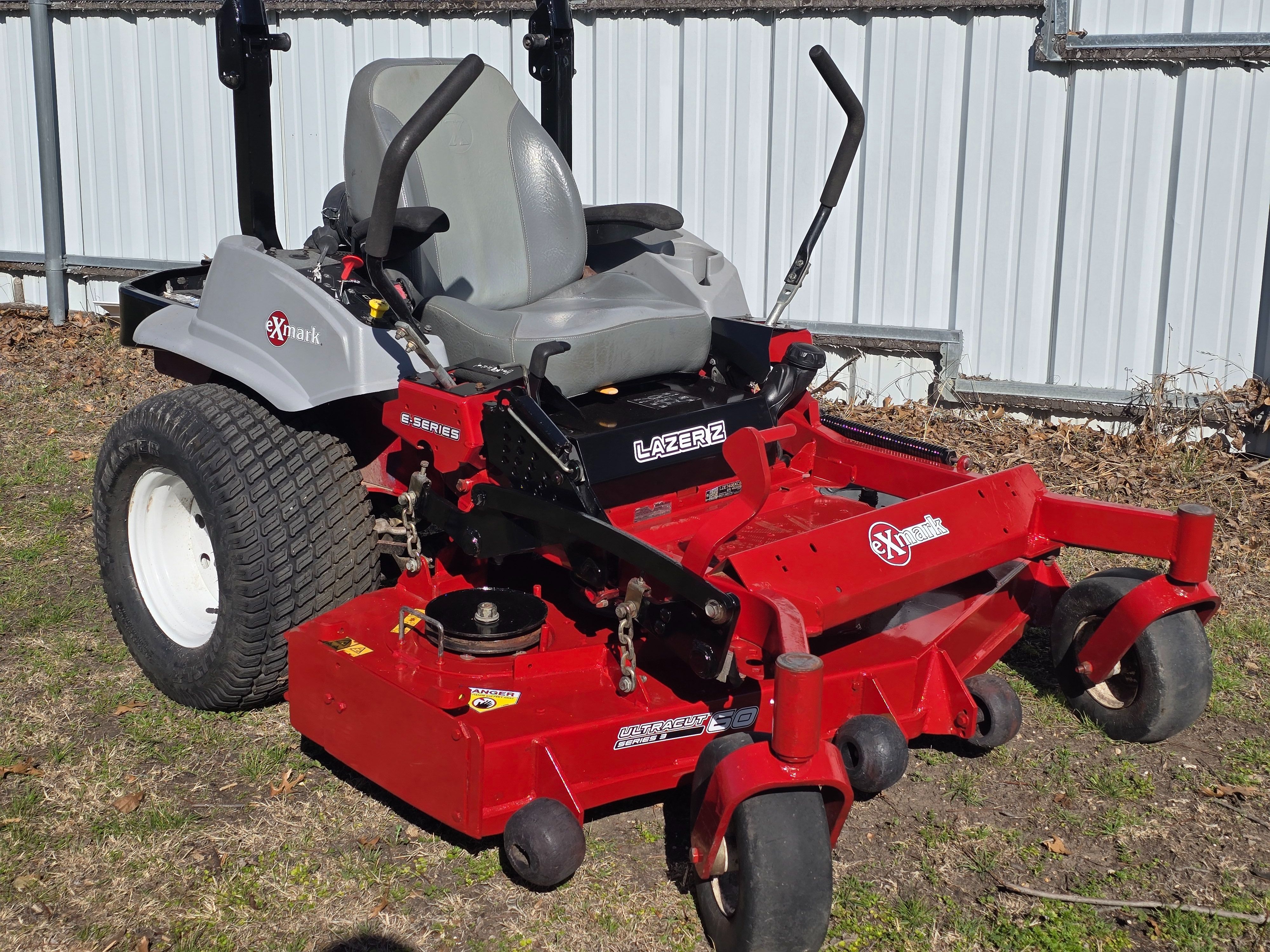 2018 Exmark Lazer Z 60" Zero Turn Mower