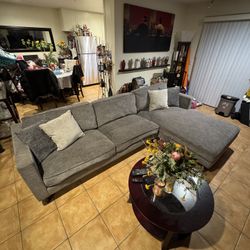 Living Spaces Sectional Sofa Couch