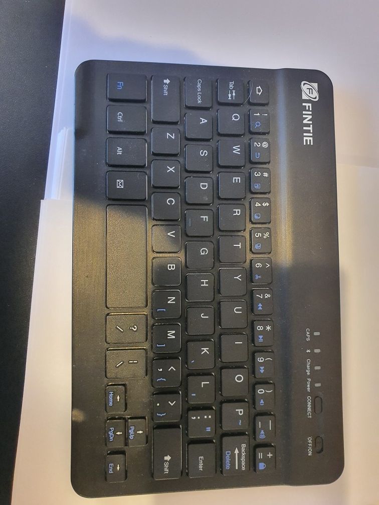 Bluetooth keyboard