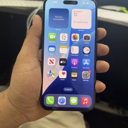Iphone 15 plus 128gb Factory unlocked with charger