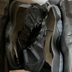 Jordan 11 Cap and Gown