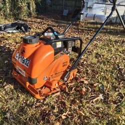 2021 Multiquip MVC88VTHW 20" Plate Compactor