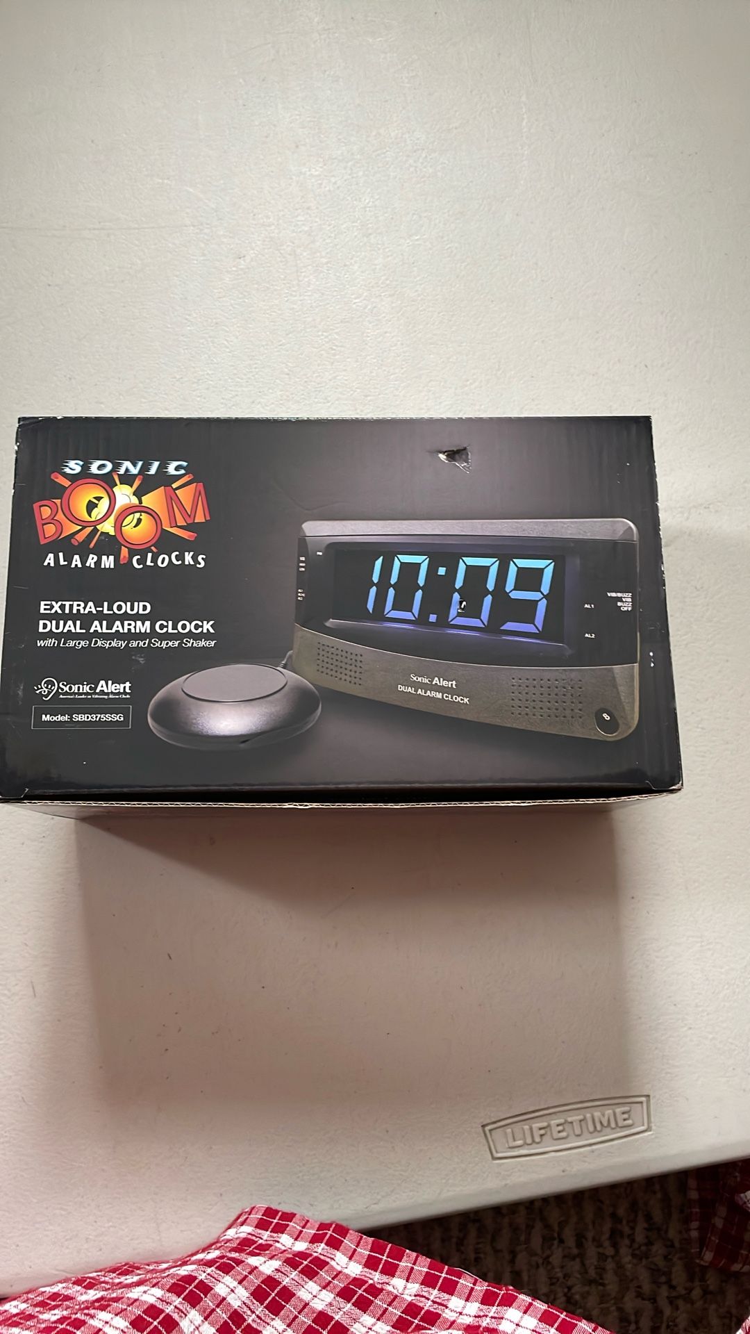 Sonic Alert 0 Sonic Bomb Extra Dual Alarm Clock with Large Display-SBD375SSG,Silver 